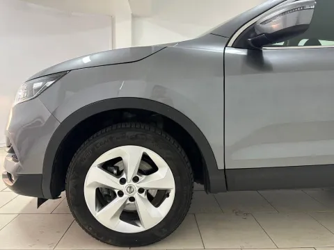 Nissan Qashqai 1.5 dci Business 115cv - Immagine 8