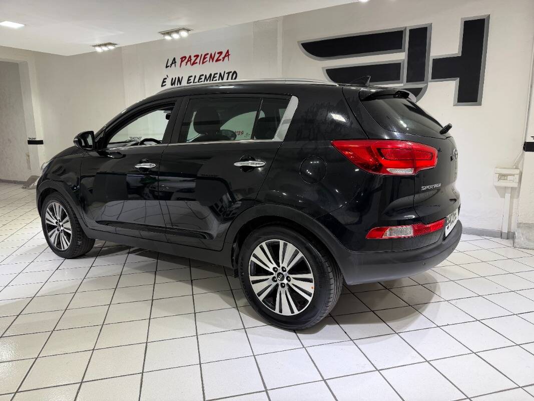 Kia Sportage 1.7 crdi High Tech stop&go 2wd - Immagine 5
