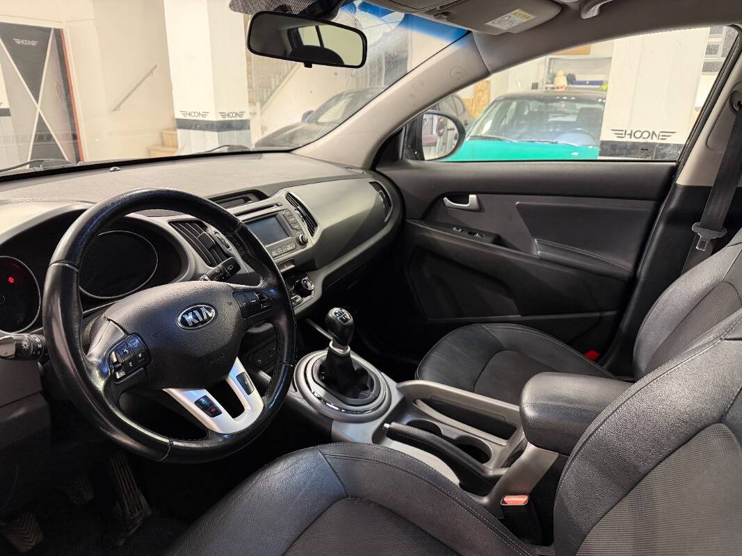 Kia Sportage 1.7 crdi High Tech stop&go 2wd - Immagine 17