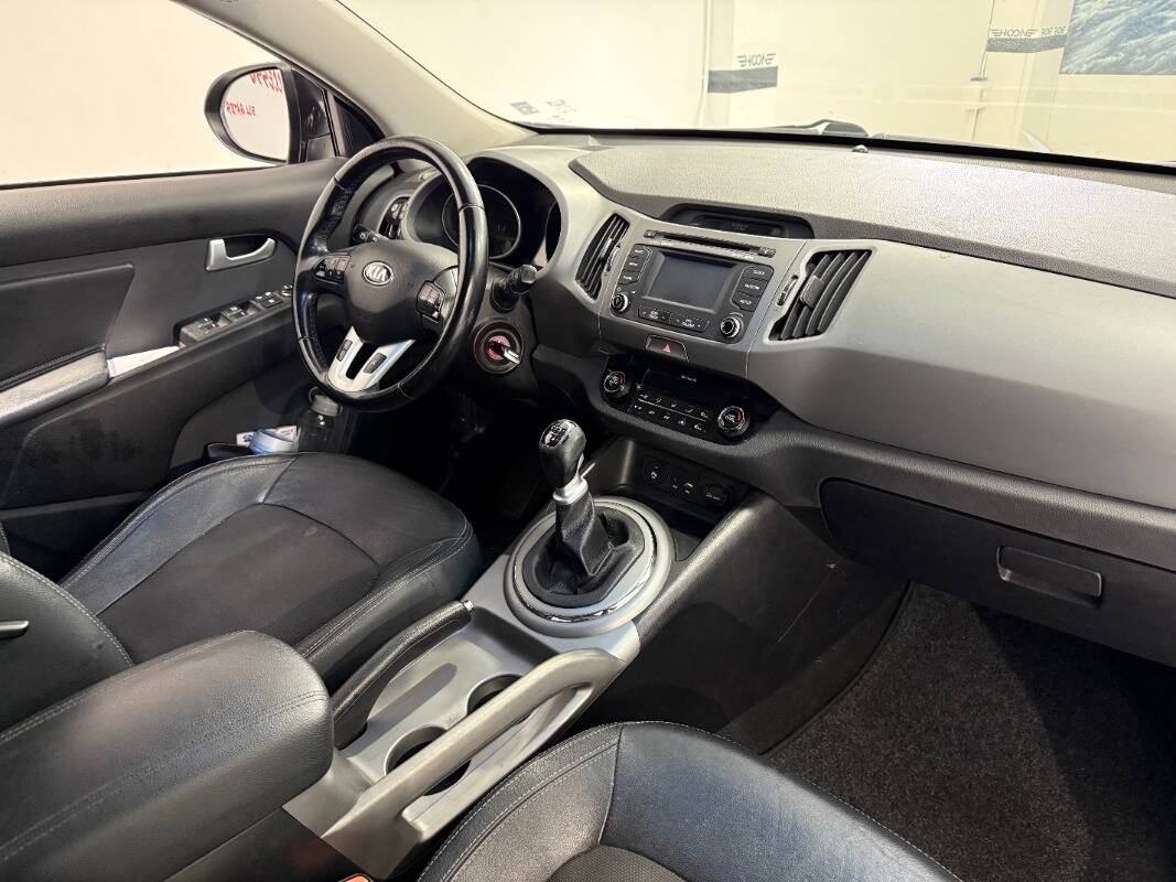 Kia Sportage 1.7 crdi High Tech stop&go 2wd - Immagine 18