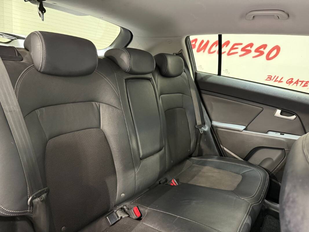 Kia Sportage 1.7 crdi High Tech stop&go 2wd - Immagine 24