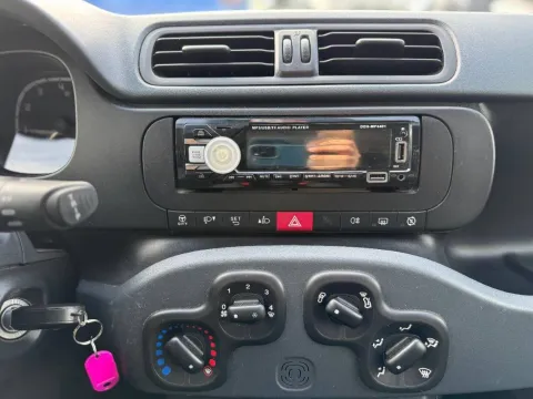 Fiat Panda 1.0 firefly hybrid s&s 70cv - Immagine 10