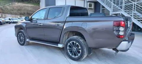 Mitsubishi L200 cl.cab 2.3d Inform 4wd 150cv - Immagine 9