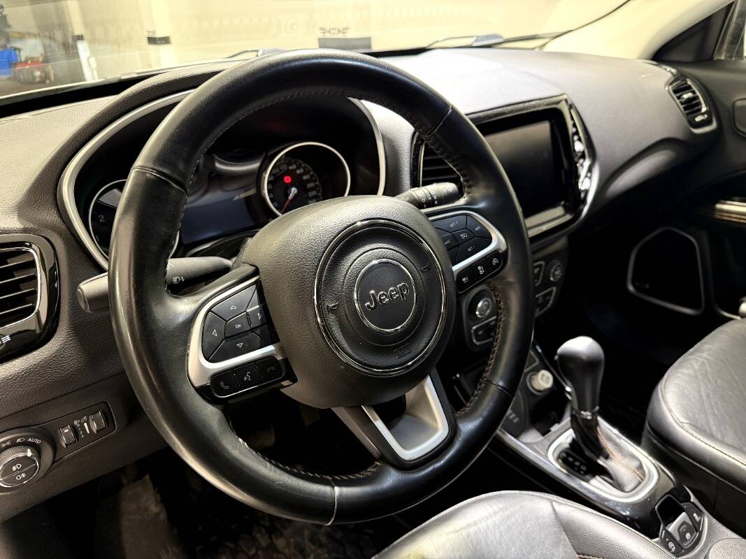Jeep Compass 2.0 mjt Opening Edition 4wd 140cv auto - Immagine 16