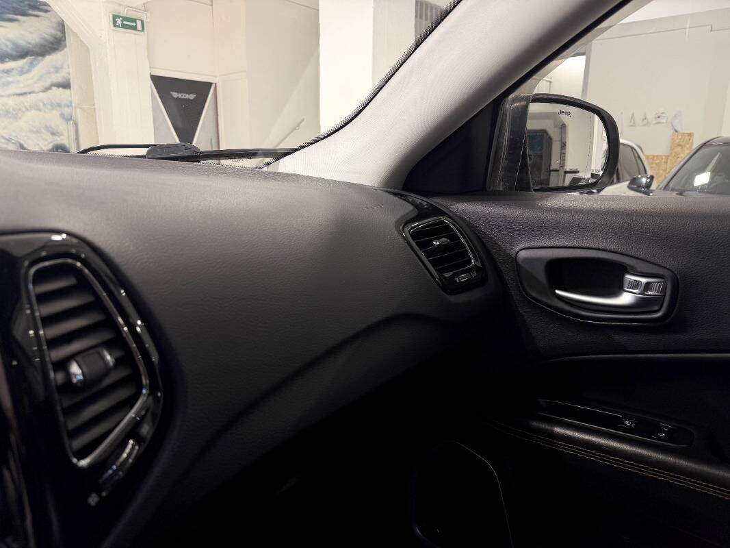 Jeep Compass 2.0 mjt Opening Edition 4wd 140cv auto - Immagine 19