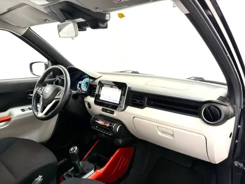 Mercedes GLA 200 d Sport auto - Immagine 13