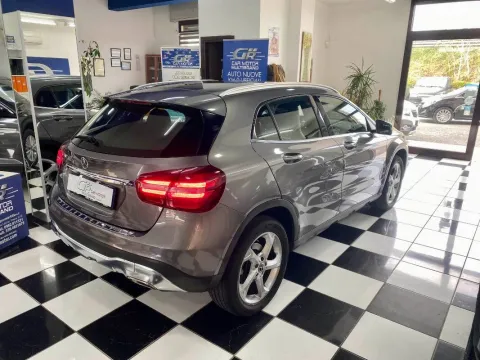 Mercedes GLA 200 d Sport auto - Immagine 6