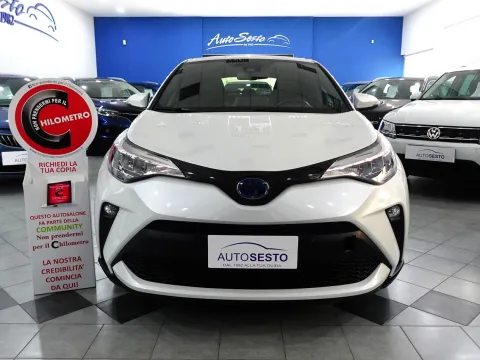 Toyota C-HR 2.0h More Business e-cvt - Immagine 1