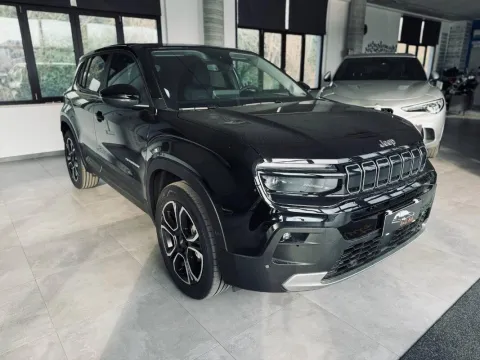 Jeep Avenger 1.2 turbo Summit fwd 100cv - Immagine 3