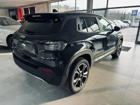 Jeep Avenger 1.2 turbo Summit fwd 100cv - Immagine 6