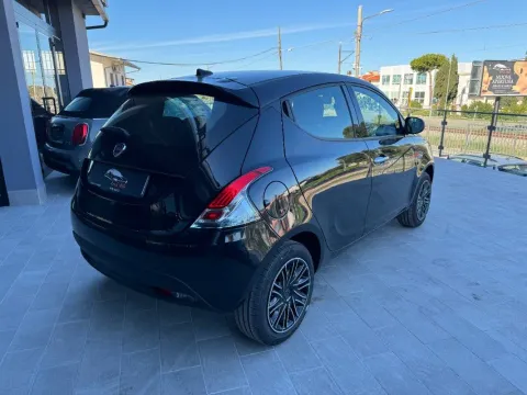 Lancia K 2.4 jtd LS - Immagine 4