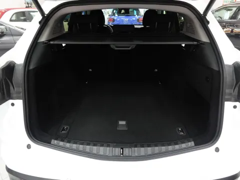 Alfa Romeo Stelvio 2.2 t Business Q4 190cv auto - Immagine 31