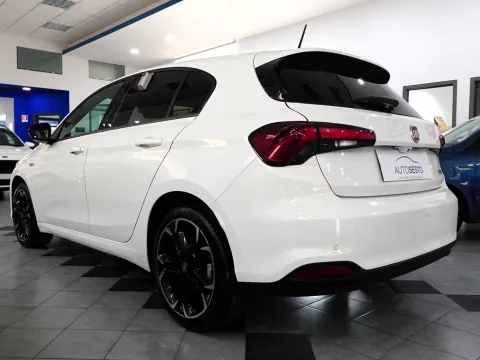 Fiat Tipo 5p 1.6 mjt S-Design s&s 120cv my20 - Immagine 5