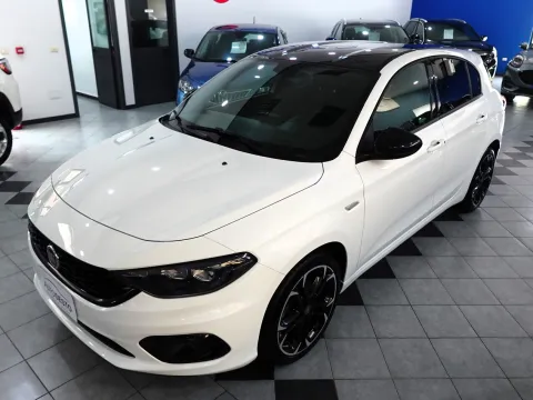 Fiat Tipo 5p 1.6 mjt S-Design s&s 120cv my20 - Immagine 7