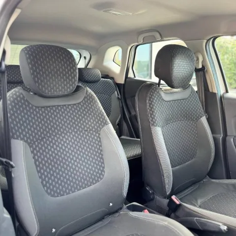 Renault Captur 1.2 tce Intens 120cv - Immagine 16