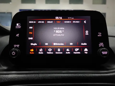 Fiat Tipo 5p 1.6 mjt S-Design s&s 120cv my20 - Immagine 21