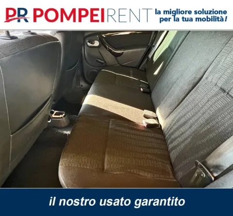 Dacia Duster 1.6 Laureate Gpl 4x2 110cv - Immagine 7