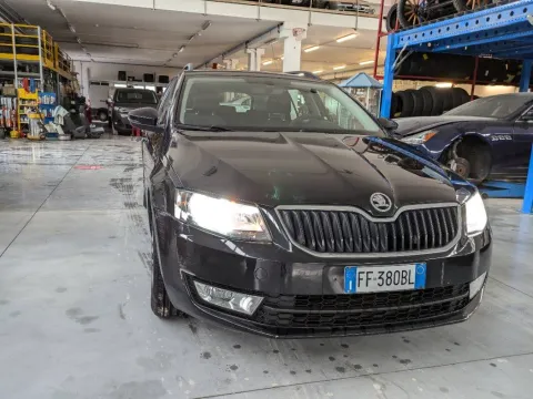 Mercedes GLE 300 d Sport 4matic auto - Immagine 1