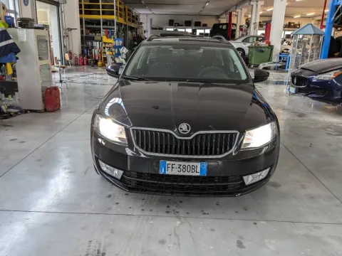 Mercedes GLE 300 d Sport 4matic auto - Immagine 5