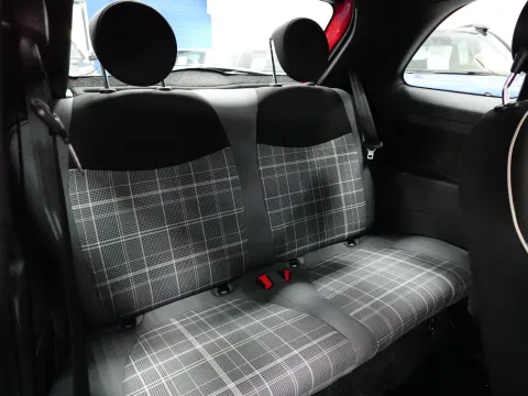 Fiat 500 1.0 hybrid Lounge 70cv - Immagine 27