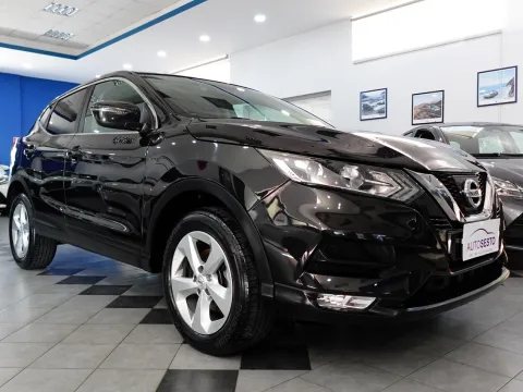 Nissan Qashqai 1.5 dci Business 110cv - Immagine 3