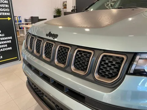 Jeep Compass 1.3 turbo t4 phev S 4xe auto - Immagine 25