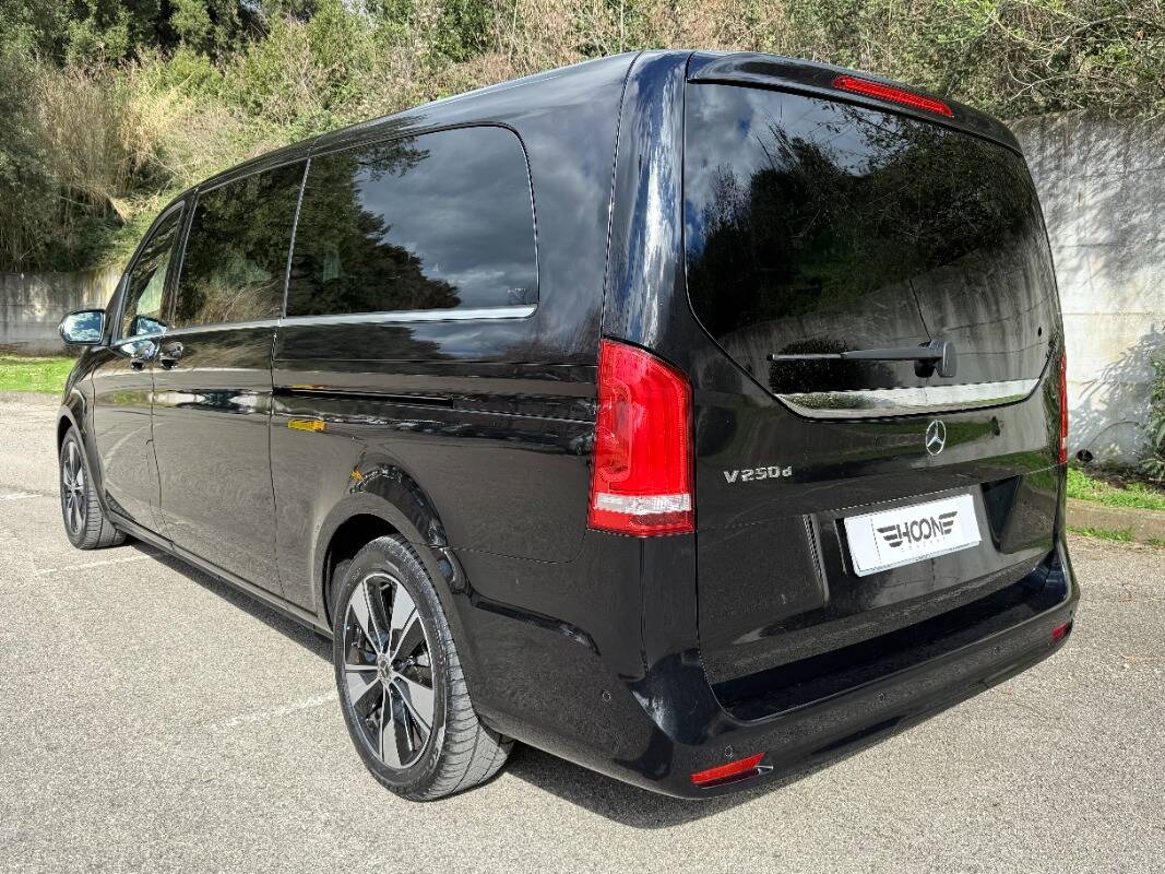 Mercedes V Extralong 250 d Premium auto - Immagine 9