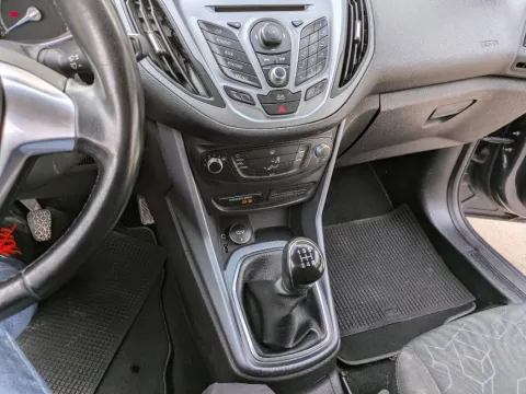 Mercedes E Cabrio 350 cgi be Avantgarde auto - Immagine 11