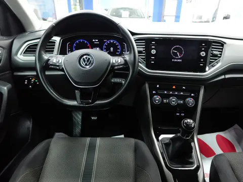 Volkswagen T-Roc 1.0 tsi Style 110cv - Immagine 16