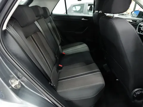 Volkswagen T-Roc 1.0 tsi Style 110cv - Immagine 29