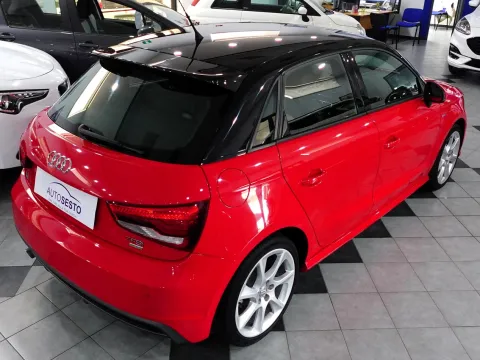 Audi A1 Sportback 1.0 tfsi ultra Design 95cv - Immagine 8
