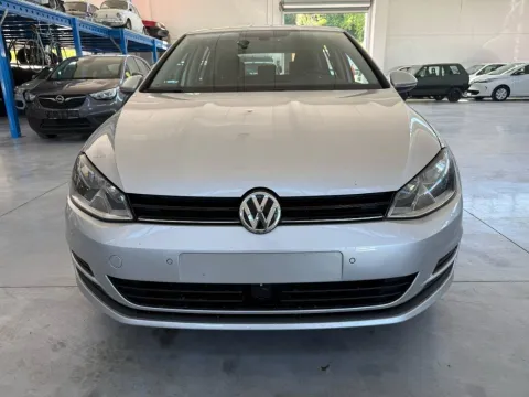 Volkswagen Golf 5p 1.6 tdi Trendline 90cv - Immagine 4