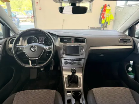 Volkswagen Golf 5p 1.6 tdi Trendline 90cv - Immagine 8