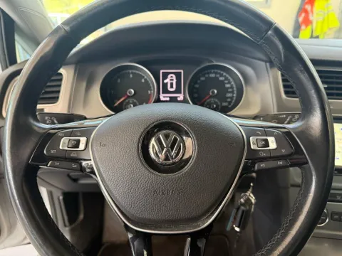Volkswagen Golf 5p 1.6 tdi Trendline 90cv - Immagine 12