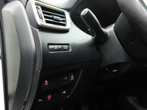 Nissan Qashqai 1.6 dci 360 4wd 130cv - Immagine 14