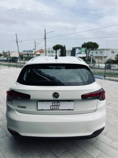 Fiat Tipo 5p 1.0 t3 100cv - Immagine 5