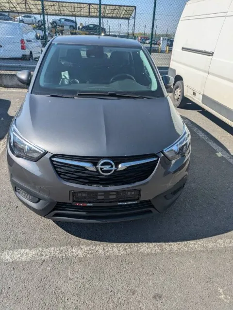 Peugeot 5008 1.2 hybrid GT 145cv e-dcs6 - Immagine 3