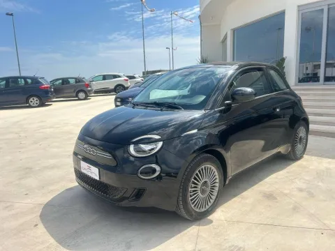 Citroen C3 Aircross 1.2 puretech Shine s&s 110cv eat6 - Immagine 4