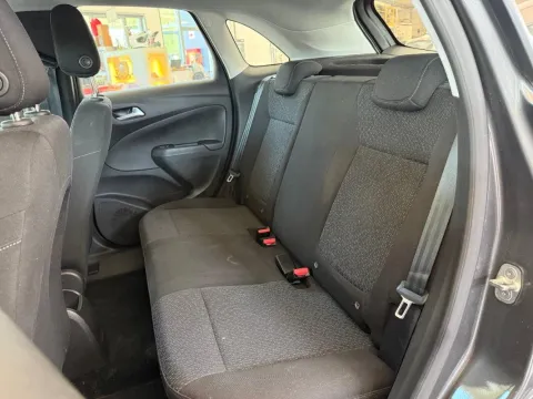 Peugeot 5008 1.2 hybrid GT 145cv e-dcs6 - Immagine 9