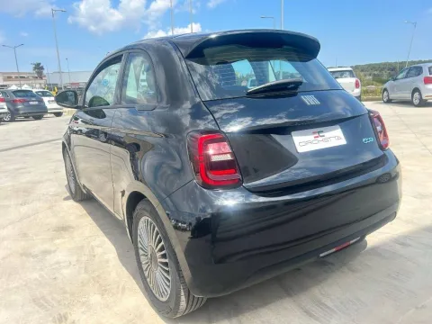 Citroen C3 Aircross 1.2 puretech Shine s&s 110cv eat6 - Immagine 8