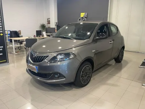 Opel Grandland X 1.5 ecotec Elegance s&s 130cv at8 - Immagine 1