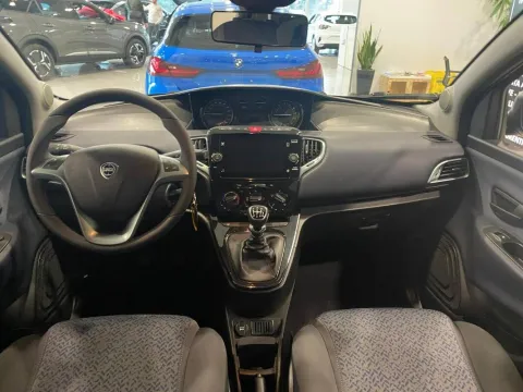 Opel Grandland X 1.5 ecotec Elegance s&s 130cv at8 - Immagine 10