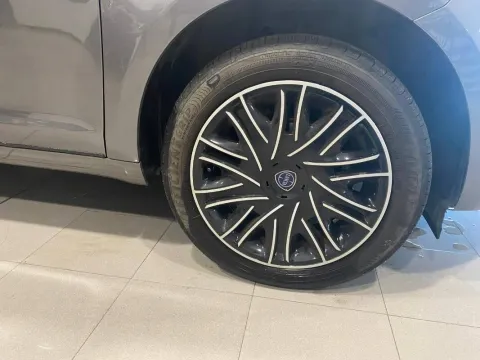 Opel Grandland X 1.5 ecotec Elegance s&s 130cv at8 - Immagine 22