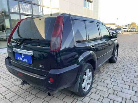 Nissan X-Trail 2.2 dci Elegance Columbia - Immagine 4