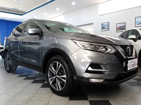 Nissan Qashqai 1.2 dig-t N-Connecta 115cv - Immagine 3