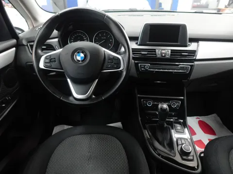 BMW 216d Active Tourer Advantage - Immagine 15