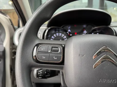 Citroen C3 1.2 puretech Shine s&s 83cv - Immagine 10