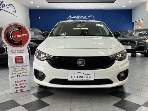 Fiat Tipo 5p 1.6 mjt S-Design s&s 120cv my20 - Immagine 1