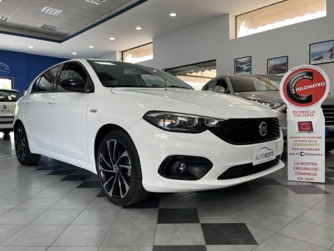 Fiat Tipo 5p 1.6 mjt S-Design s&s 120cv my20 - Immagine 3
