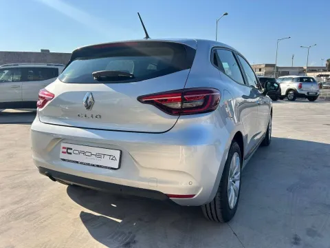 Renault Clio 1.5 blue dci Business 85cv - Immagine 12